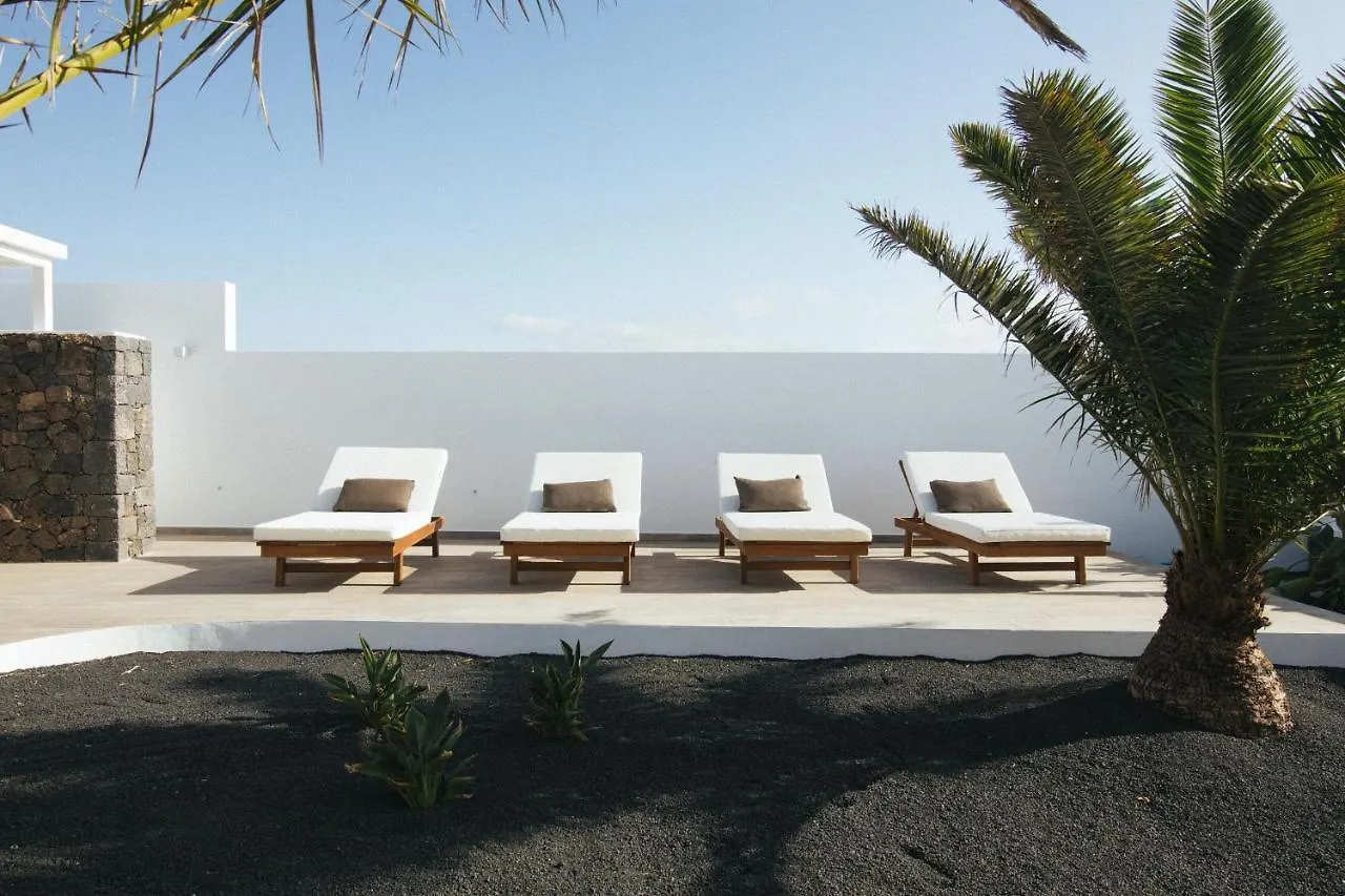 Alava Suites Costa Teguise 0*,  España